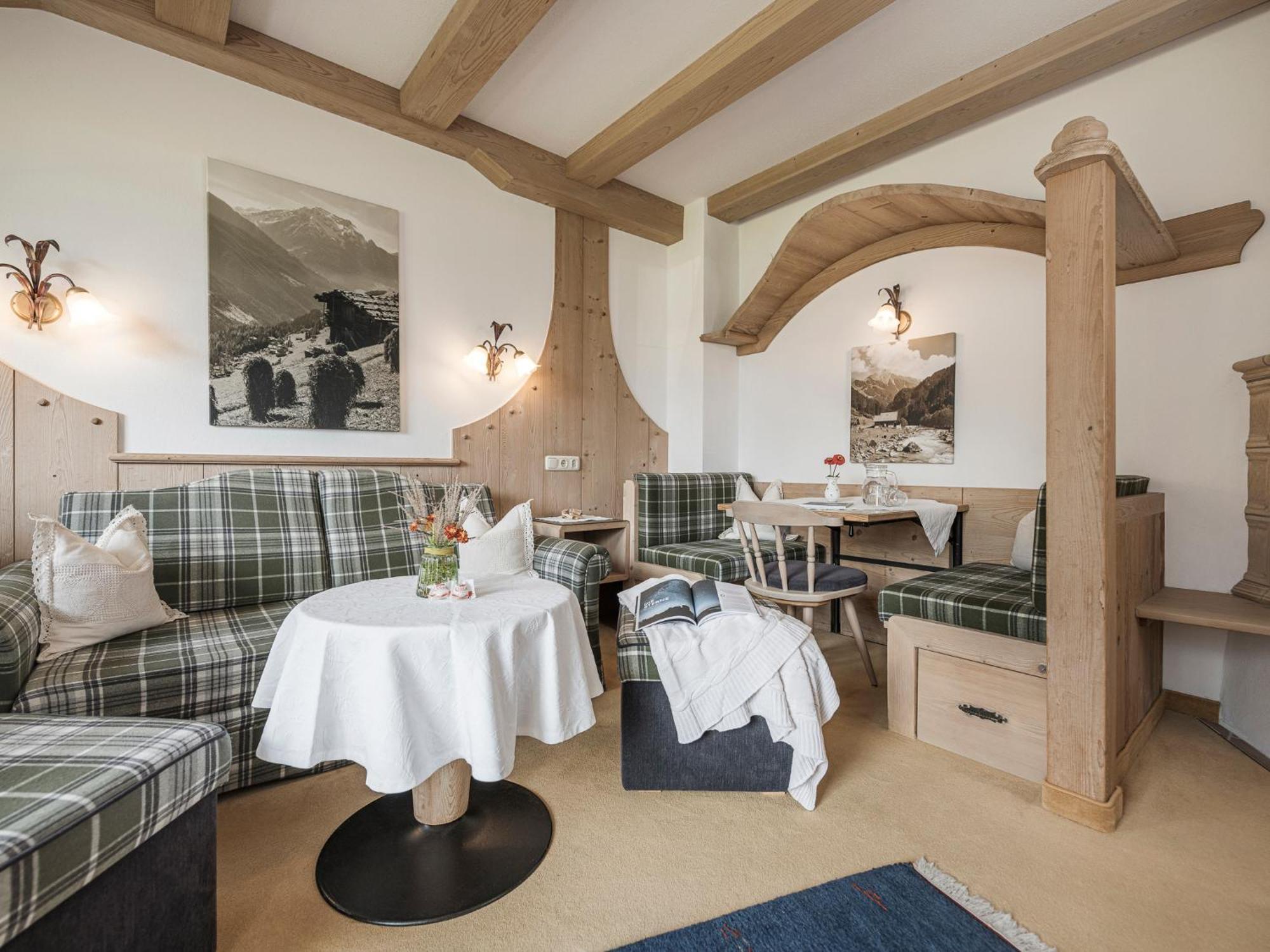 Apparthotel "Landhaus Veronika" Mayrhofen Εξωτερικό φωτογραφία